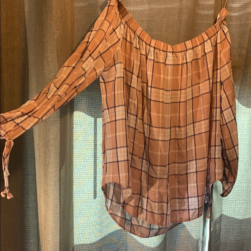 Plaid top